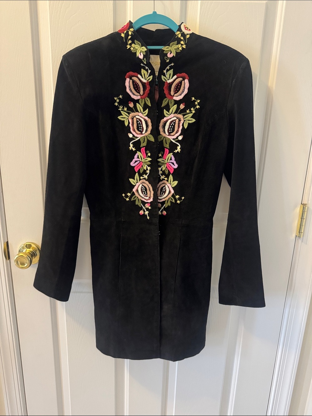 Margaret Godfrey black leather suede mid length size 6